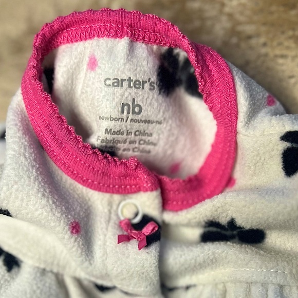 Newborn Bow Print Onesie Footies Pink Trim Long Sleeve Carters - Picture 5 of 7